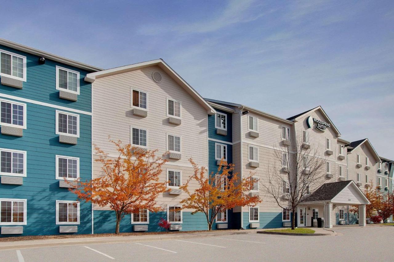 Woodspring Des Moines Hotel 2*