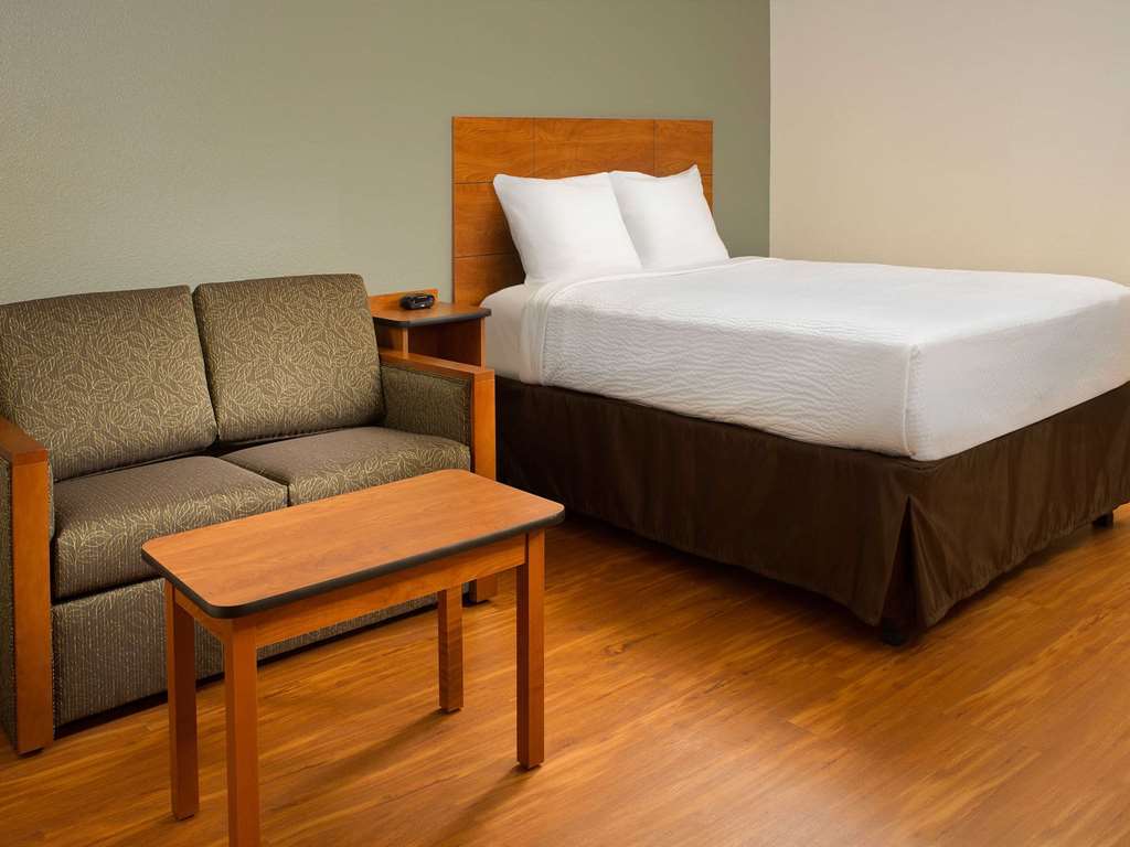 Woodspring Des Moines Hotel Pleasant Hill