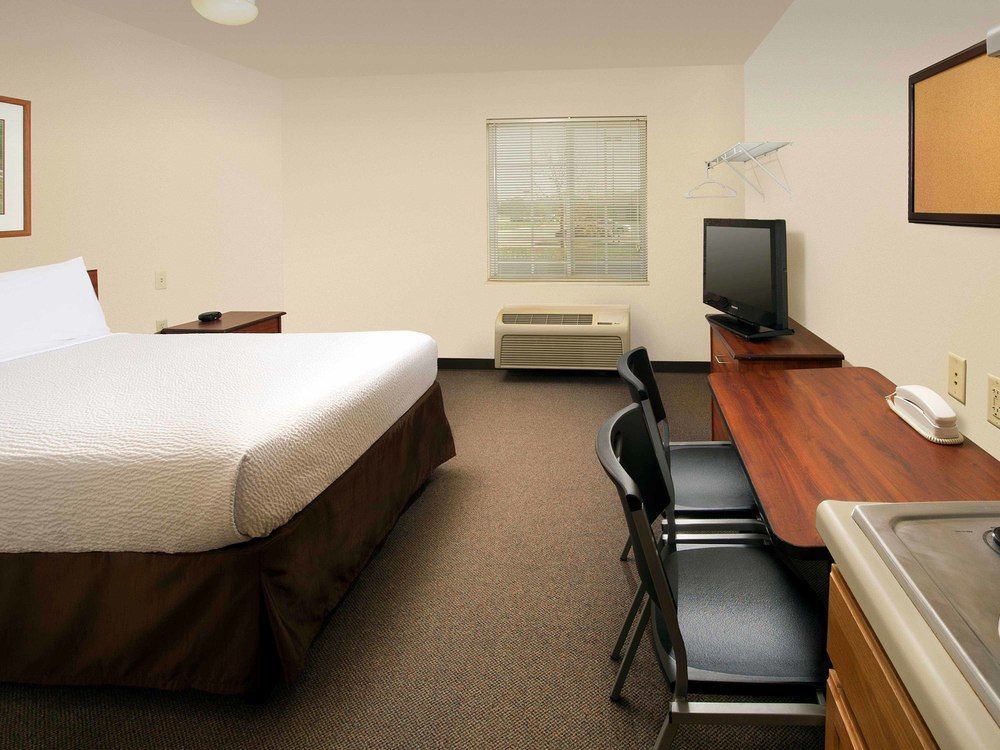 Hotel Woodspring Des Moines 2*